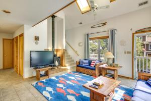 Walk to Shore & Boardwalk: Bethany Beach Getaway!