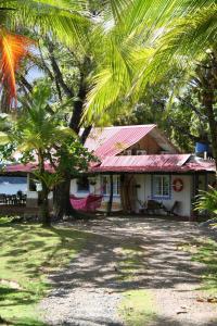 OceanFront Bungalows - Paradise Rentals