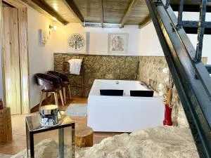 Tufa Guest House, Wellness & SPA - Villa Campus - 阿尔卡内纳