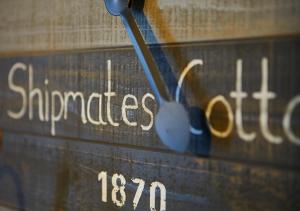 Boutique Fishermans Cottage in Old Town