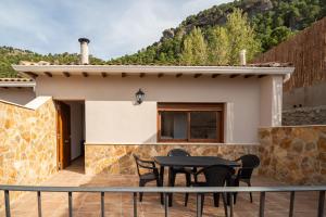 Apartamentos 7 Puentes Sierra Cazorla Las 5 casas iguales