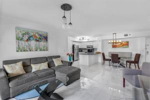 obrázek - Modern 2-bedroom condo in Aventura