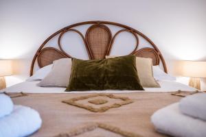 One-Bedroom Apartment room in Pistachio