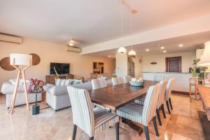 Magnificent Villa at Puerto Bahia