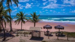 Refúgio à Beira-Mar a 400m das Piscinas Naturais