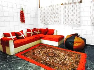 Mannat Inn TS Mysore - Premium Homestay - Mandya