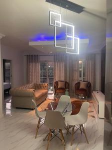 Dream Abodes @ SPLICE RIVIERA