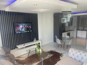 Dream Abodes @ SPLICE RIVIERA