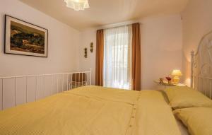 Apartments with parking space Crikvenica - 14631