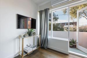 Sage Haven - Laidback St Kilda Beach Living