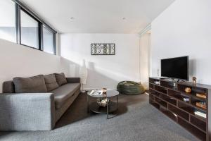 Little Collins Comfort - CBD Stay in Free Tram Zone