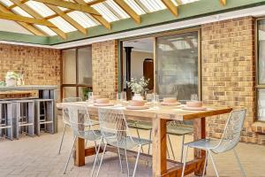 Olivers Homestead - An Idyllic Vineyard Retreat