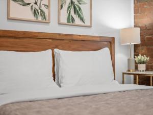 Shadyside, Pittsburgh, Modern and Cozy 1 Bedroom Unit3 with Free Parking
