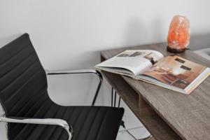 South Yarra Serenity on Chapel St with City Views