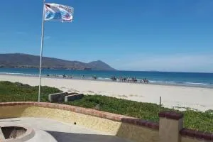 CASA MARBELLA 4BR 2BA Private Beach-Front Home - Torry