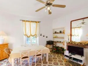 Appartement Spacieux dans Domaine Viticole à 2 km de Narbonne-Plage, 3 Chambres, Accès WiFi Inclus - FR-1-409-180 - Vires