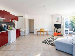 Charmant T2 en rez-de-jardin avec piscine, garage et WIFI à Narbonne-Plage - FR-1-409-208