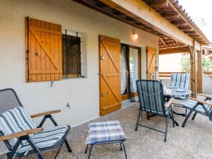 Pavillon T2 Mezzanine climatisé, piscine, Wifi, proche lagune et plage, parking, non-fumeur - FR-1-409-237