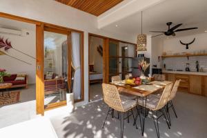 Cosy 2bd Chic Villa with Private Pool in Central Location