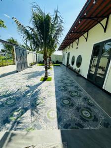 Villa Ngọc Châu Phan Thiết Chi nhánh 2 - 4 Phòng Ngủ, Có Bếp, Phòng Ăn, Phòng Khách, Miễn Phí Sân BBQ và Bãi Xe Ô Tô Rộng Rãi