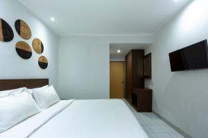 Cove Matahari Guesthouse Sunset