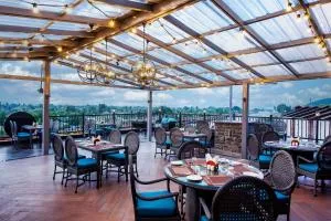 The Vintage Srinagar at Dal Lake - Sonāwār