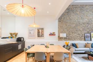 Appartements Fantastic Architect Loft for 10 guests near Metro : photos des chambres