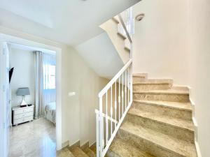 UNIQUE TOWNHOUSE IN FRONT OF PUERTO BANUS