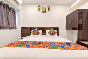FabHotel Shri Krishna
