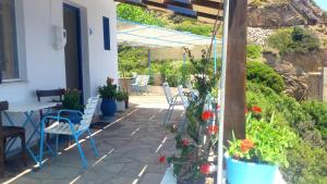 Aperanto Galazio Ikaria Greece