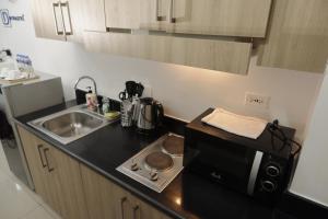Pasay MOA 956 Amazing Staycation near NAIA Airport