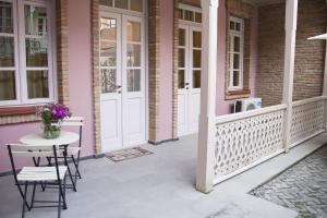 Apartment On Saadi Str Old Tbilisi