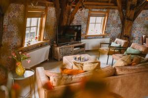 De Molen van Egmond by Droomvilla