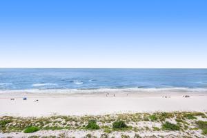 Beachfront condo with huge views/pools/tennis/grills - Ubytování bez kategorie ve městě Marco Island