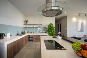 The Sense Apartment - Modern, Near My An Beach