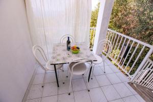 Apartment with Seaview in Podaca 3676-1 