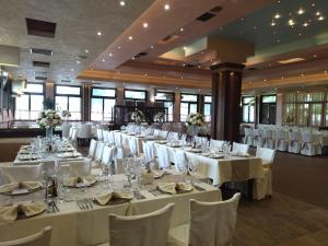 Complex Praveshki Hanove