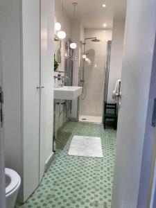 Appartement cosy dans le 9e