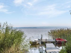 Holiday Home Kjuge Gula Huset by Interhome