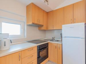 Apartment Mlasina-5 by Interhome 