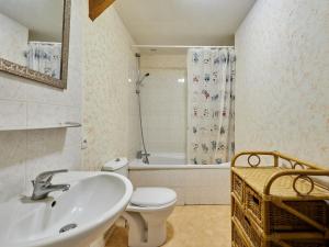 Maisons de vacances Holiday Home La Voisiniere no-1 - SVY400 by Interhome : photos des chambres