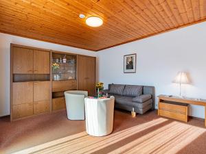 Apartment Alpenrose 1 by Interhome