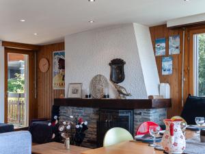 Apartment Prameiraz 10-3 by Interhome