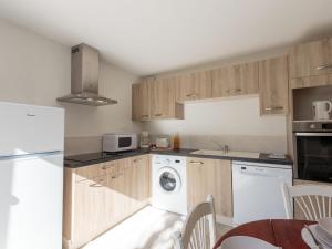 Appartements Apartment Les Mats-3 by Interhome : photos des chambres