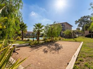 Appartements Apartment Le Clos Jardin-1 by Interhome : photos des chambres