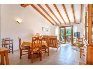 Apartment SAtalaia Sea Views by Interhome