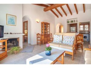 Apartment SAtalaia Sea Views by Interhome