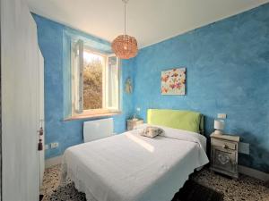 Apartment Bilocale dellArco by Interhome
