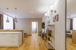 FLORENCJA - nowy apartament w centrum miasta z KLIMATYZACJĄ oraz zadaszonym parkingiem w cenie