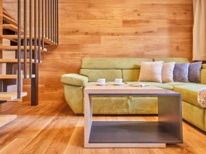 Apartment Timberline Peak Duplex & Bath by Interhome